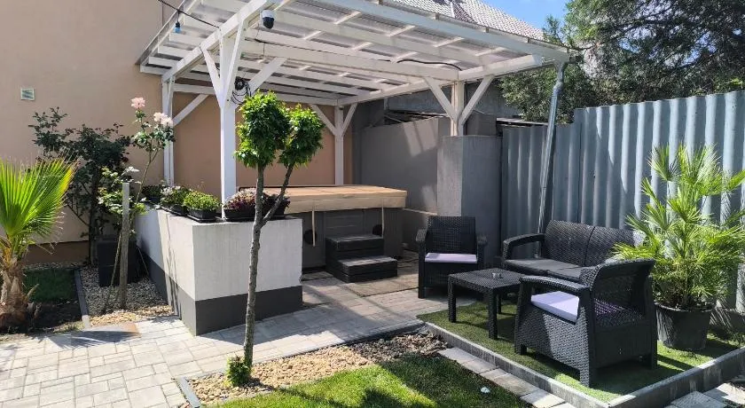 Emmabella Apartmanok Eger - Image 1