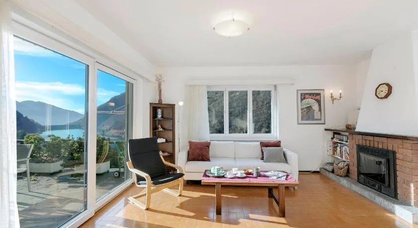Castel In Aria Apartments - Image 1