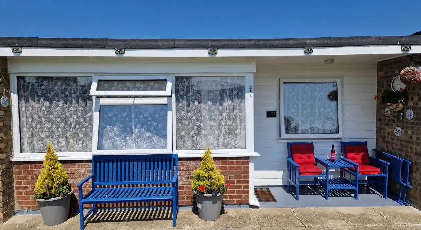 Sundowner D & A Holiday Home - Image 1