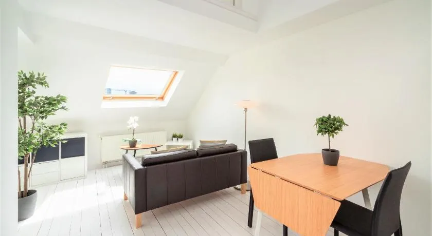 Beautiful Cozy Apartments in the Heart of Antwerp - Image 1