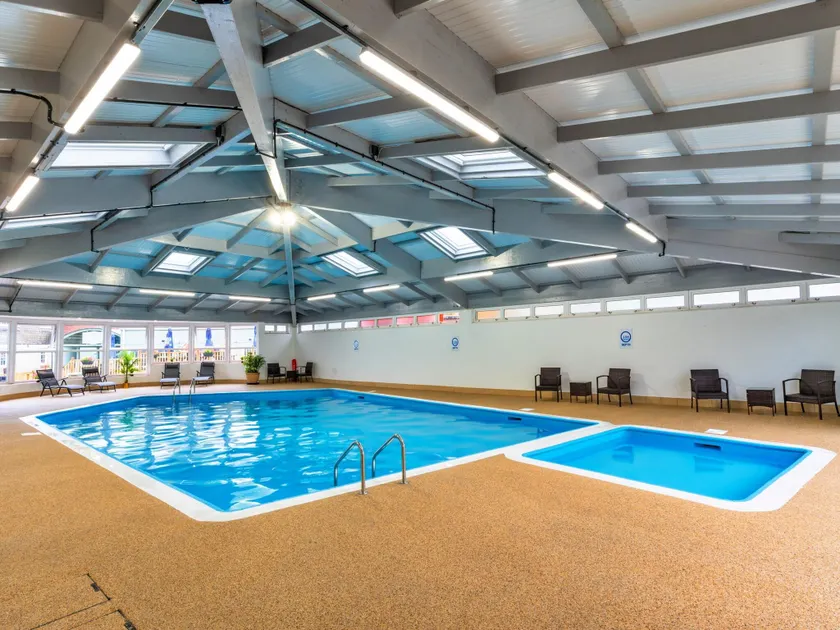 Pet-friendly Chalet in Torpoint, No Deposit - Image 1