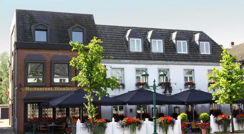 Hotel-Restaurant Wanders - Image 1