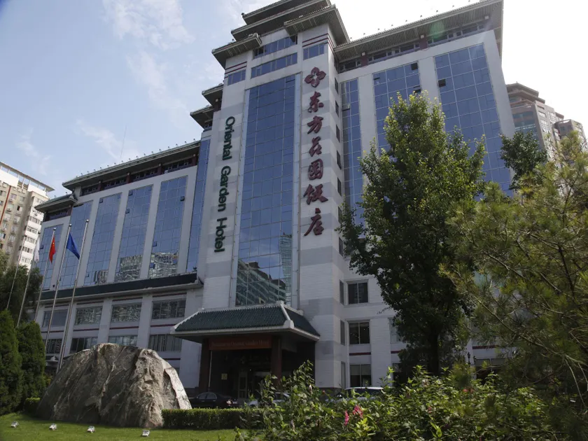 Oriental Garden Hotel - Image 1