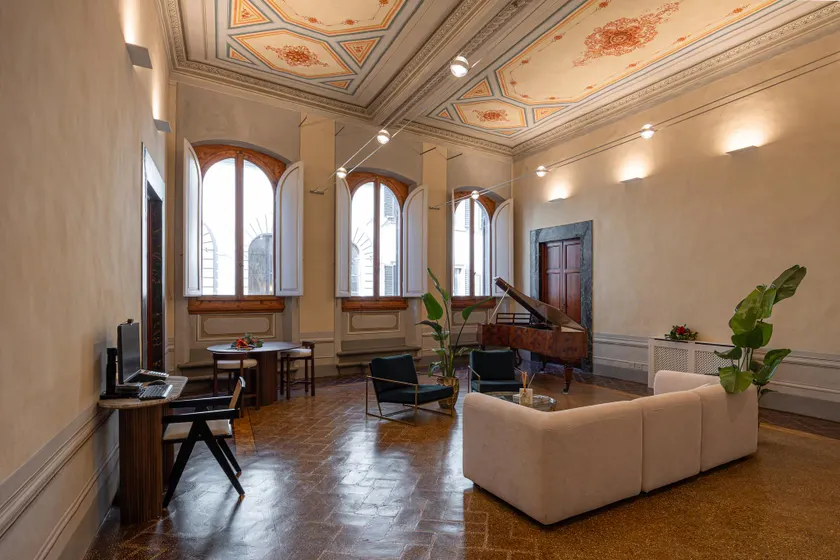 Maggio 9 Apartments - Image 1