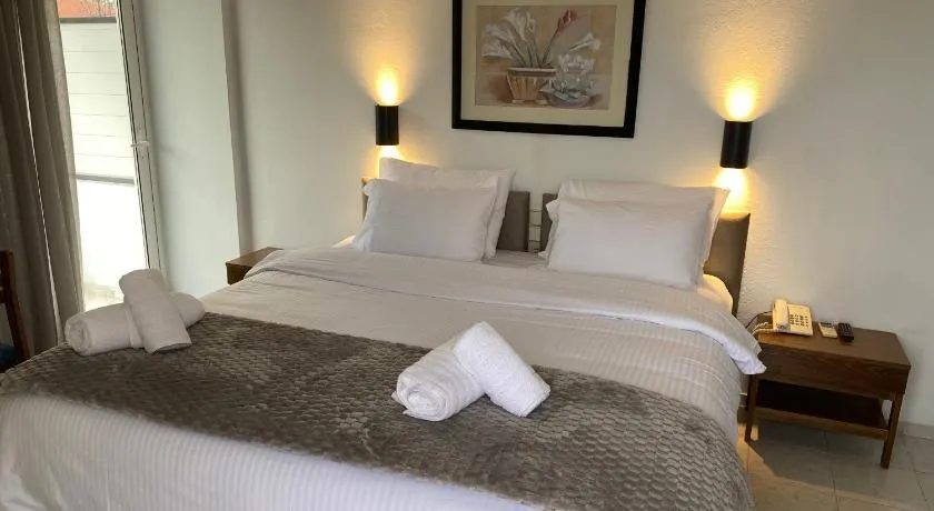 Therma Hotel - Image 1