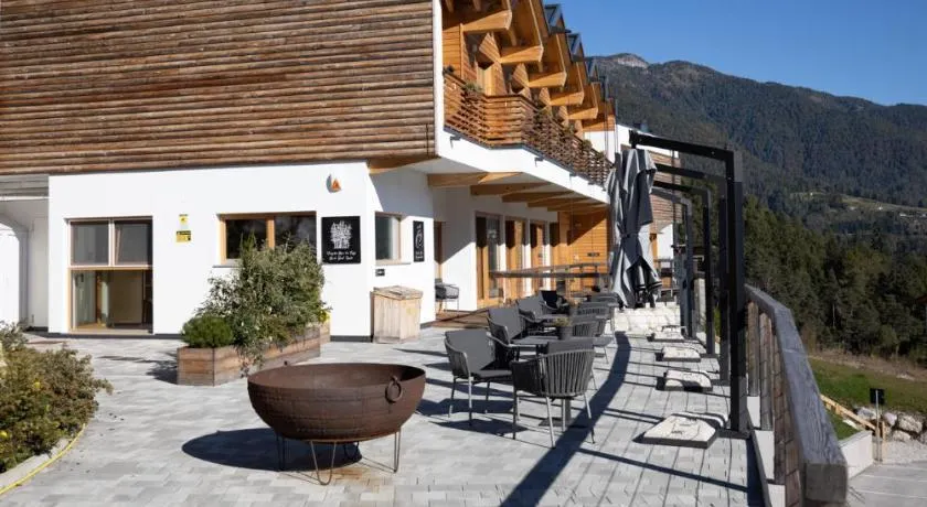 Giallo Dolomiti Wellness - Image 1