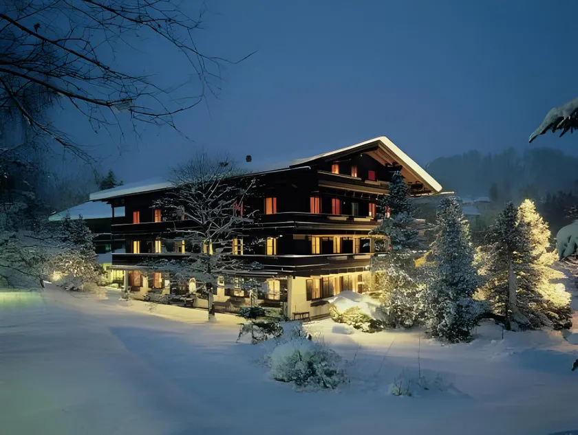 Hotel zur Post - Image 1