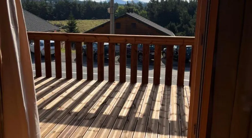Bienvenue au chalet - Image 1