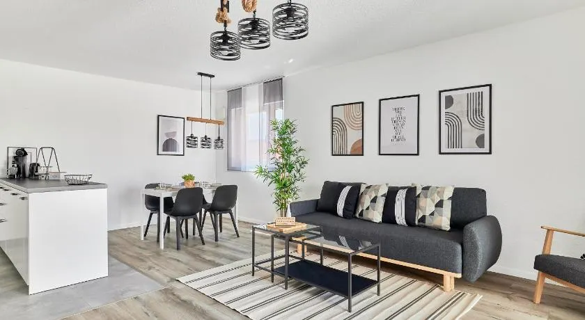 Neubau Luxus Penthouse - Netflix - BBQ - Image 1