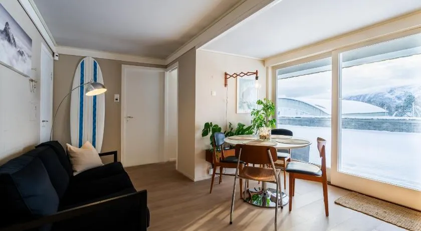 Fjord view apartment in Ålesund with free parking - Image 1