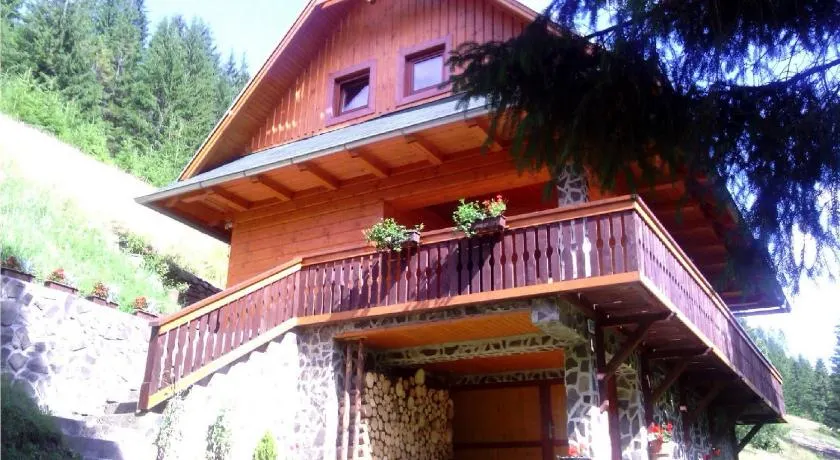 Chata Alia - Image 1