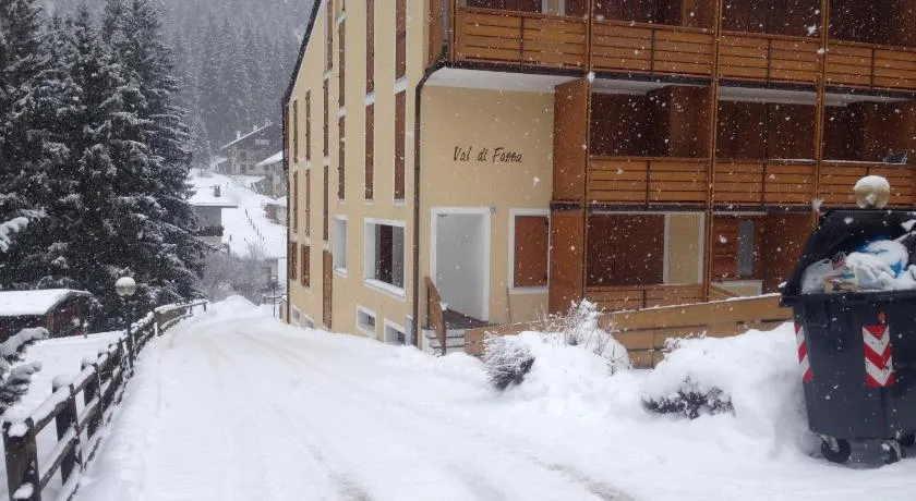 VAL DI FASSA CENTRAL HOUSE - Rooms with free parking - Image 1