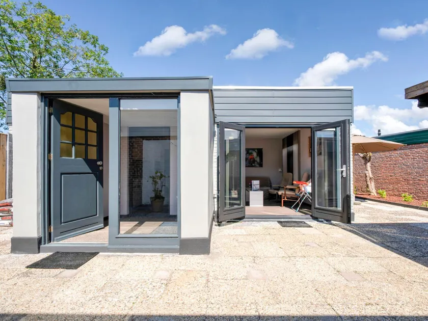 Freistehendes Ferienhaus mit Garten in grüner und sonniger Lage (bis 4 Pers.) - Image 1