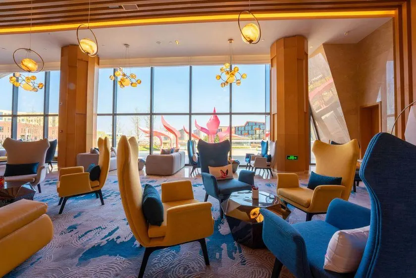 Flamingo Harbour Hotel - Image 1