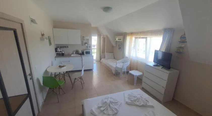 Apartments Ivelin - Image 1