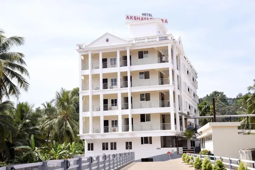 Hotel Akshayadhara - Image 1