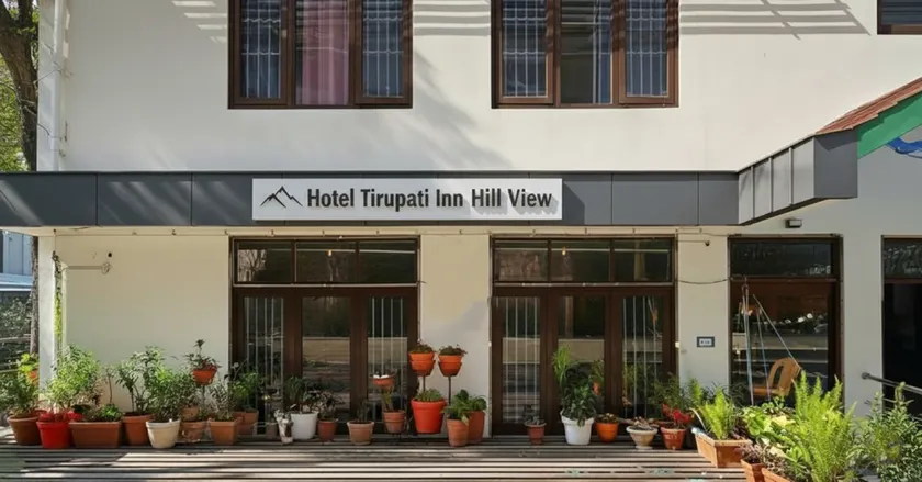 Hotel Tirupati Inn Hill View - Image 1