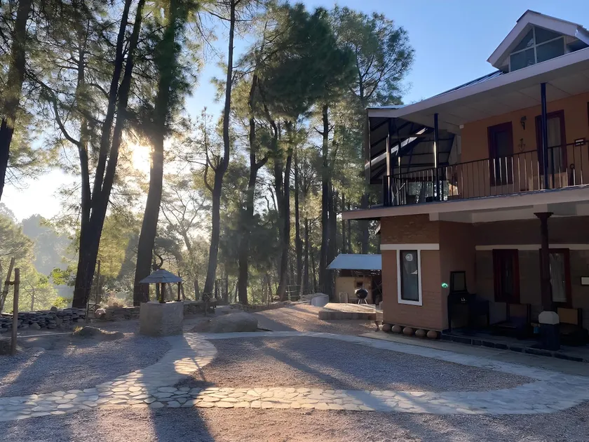 The Lodge at Wah, Kandbari - Image 1