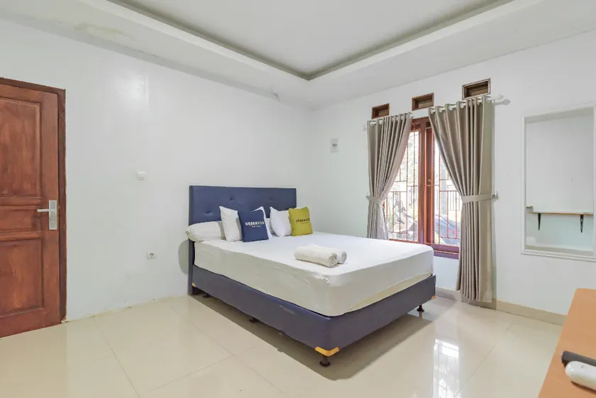 Urbanview Hotel Kampung Istal Megamendung Puncak by RedDoorz - Image 1