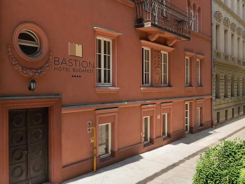 Bastion Hotel Budapest - Image 1