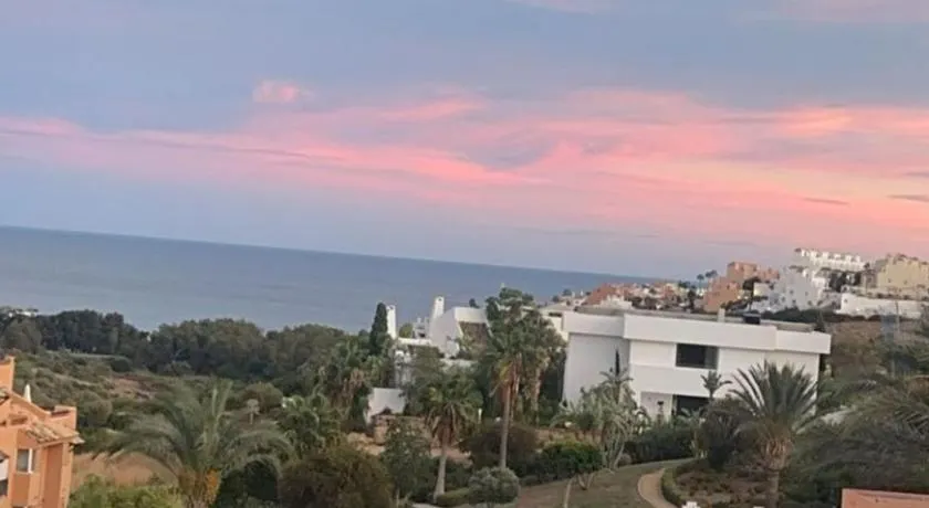 2 bedroom apartment with terrace and pool - Image 1