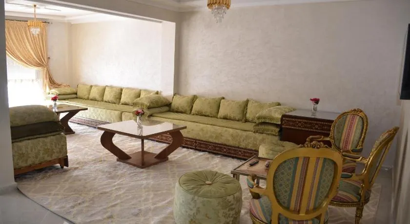 Appartement Laaz - Image 1