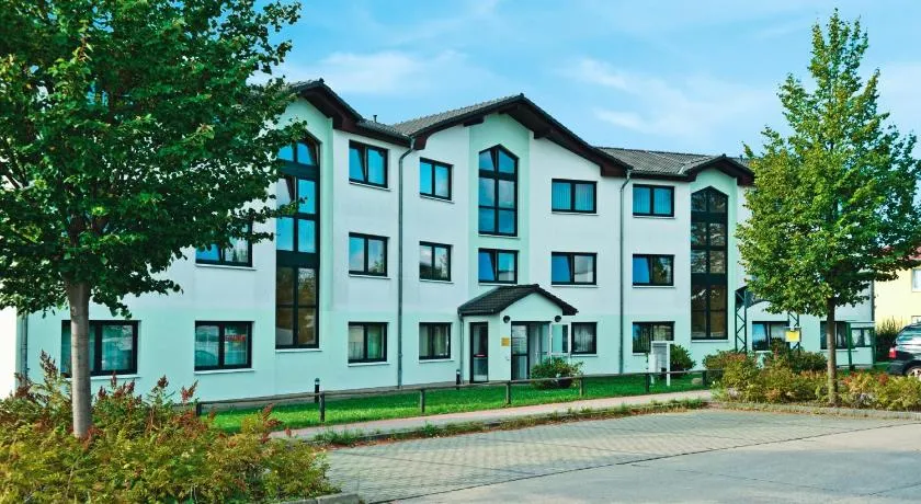 Hotel Zum Grünen Tor - Image 1