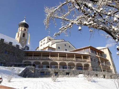 Romantik Hotel Turm - Image 1