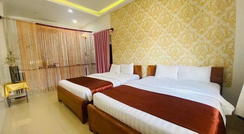 NGỌC HƯNG HOTEL - Image 1