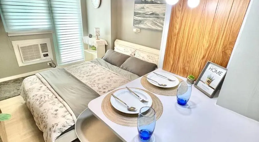 Comfortable 1BR Studio Unit at AZURE NORTH Pampanga by Beersheba Suites & Staycation - Image 1