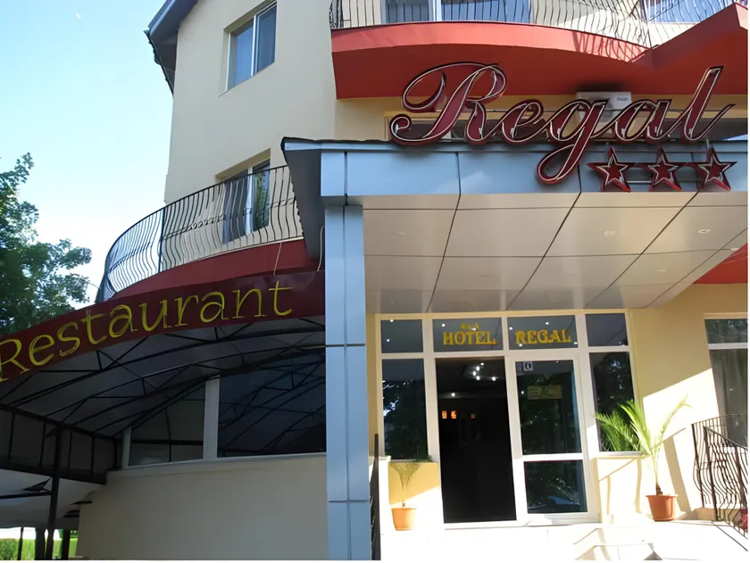 Hotel Regal - Image 1