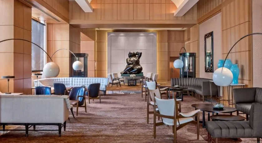 Private condo hotel at Four Seasons Brickell - Image 1
