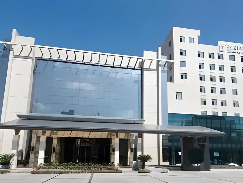 Zhangjiagang Jiangnan Garden Hotel - Image 1