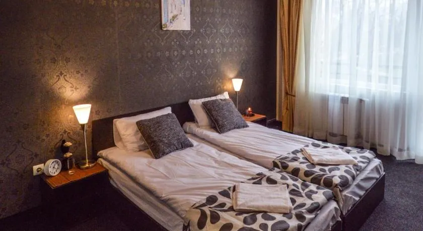Elite Spetema Hotel - Image 1