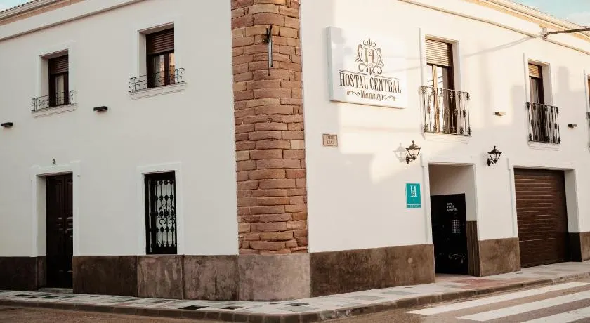 Hostal Central Marmolejo - Image 1