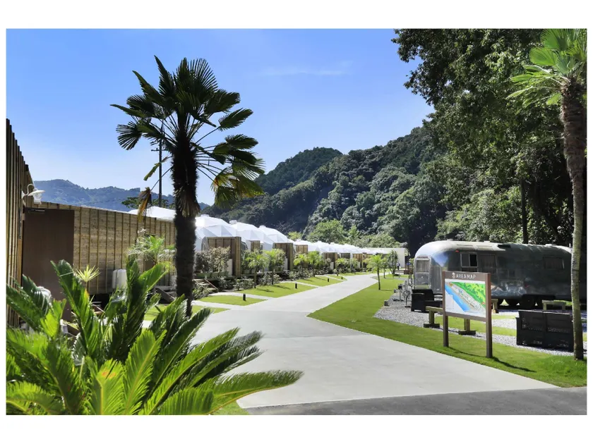 Riv Woods Resort - Image 1