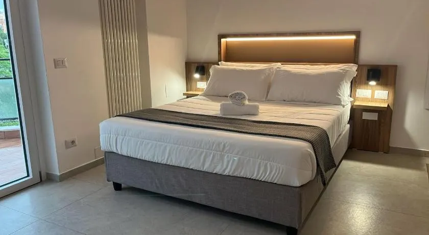 FAZIO ROOMS Roma - Image 1