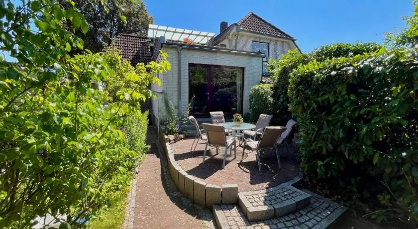 Garten-Oase Heikendorf - Image 1