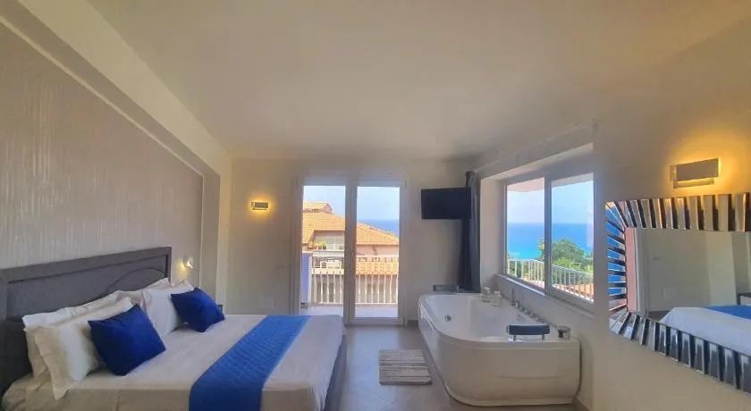 Imperial Rooms Tropea - Image 1