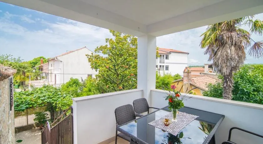 Apartment Ana Coki - Image 1