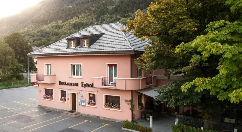 Hotel-Restaurant Eyholz - Image 1