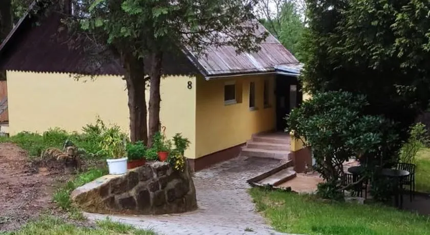 Chata Nad Přehradou Mníšek u Liberce - Image 1