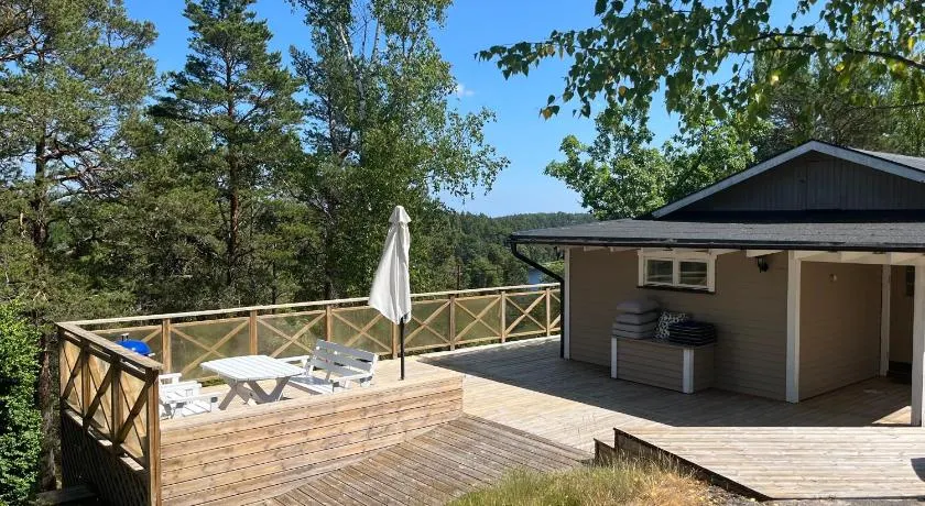 Trevligt hus med vacker omgivning - Image 1
