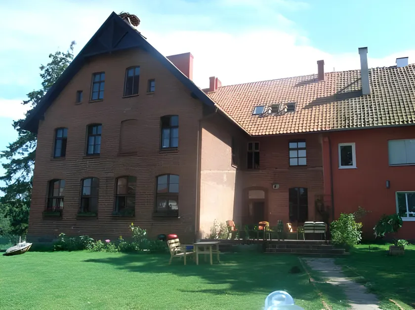 Stara Szkoła w Harszu - Image 1