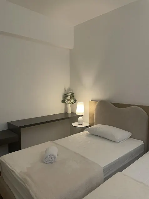 Cozy Suite @ Alwaqf (Near Mydin Tunjong) - Image 1