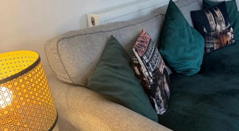 City Centre Lincoln apartment - Image 1