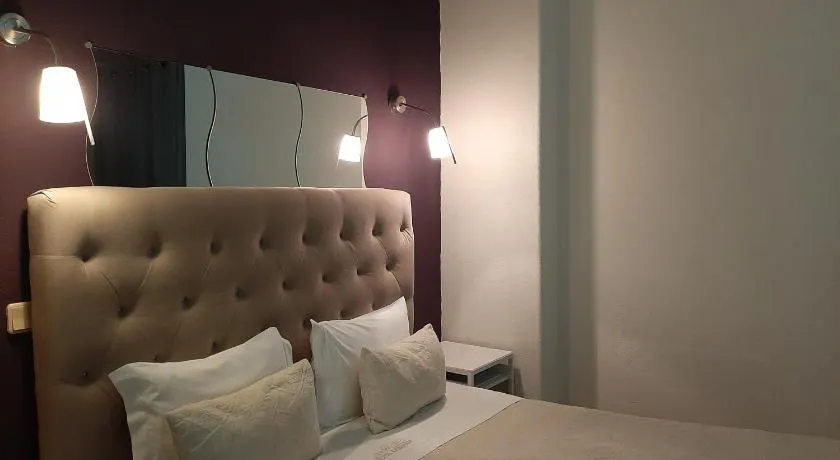 Hotel Kamanga - Image 1