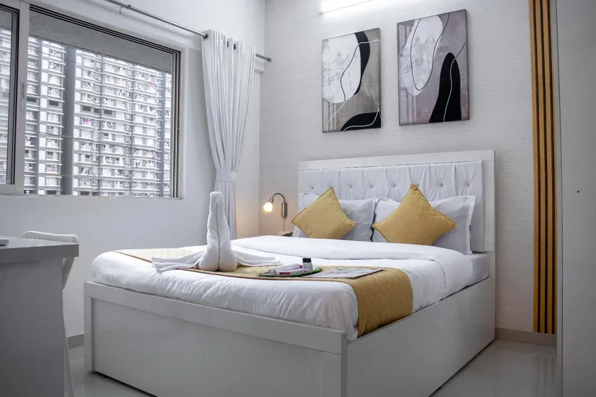 Vintage styled 2 Bedroom Apartment - Image 1