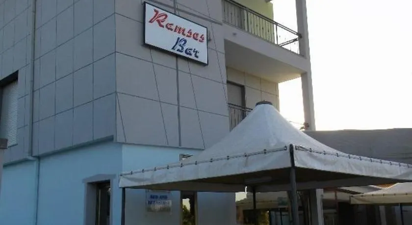 B&B Ramses - Image 1