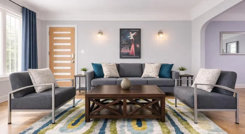 Modern LA Home Near Museums, Dining & Downtown - Image 1